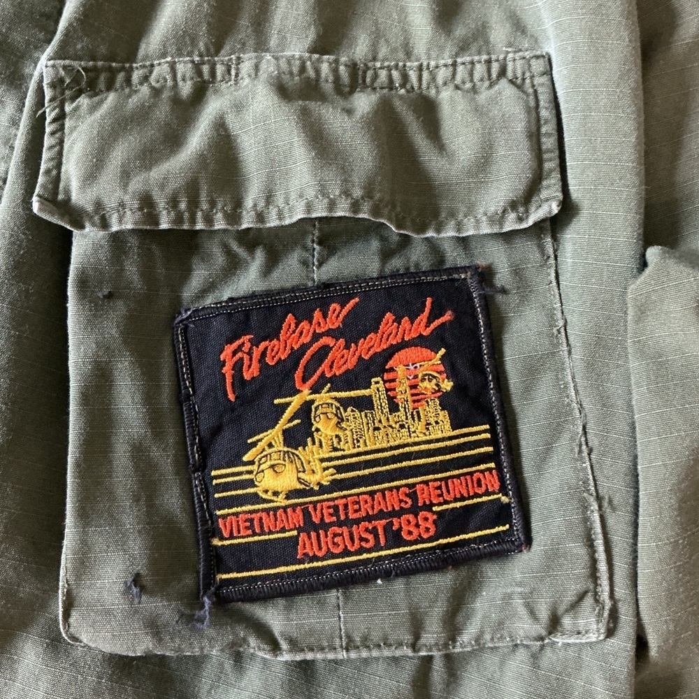 VTG Real Vietnam Slant Pocket Jungle Fatigue, M-65 Field Jacket, Patched, M - Picture 4 of 11